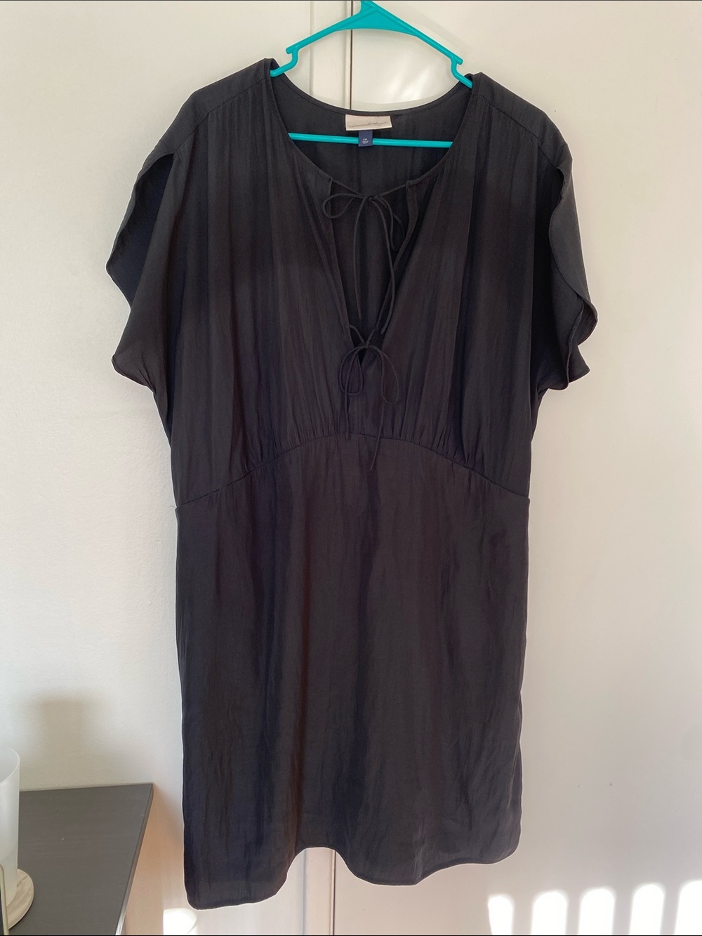 Black Tie-Front Short Sleeve Dress